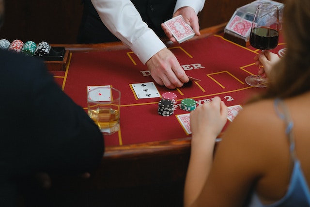 play-blackjack-in-the-uk-at-aspers-casino 