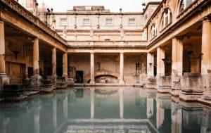 the-roman-baths-bath-top-destination-for-valentines-day-in-uk