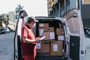 choose-the-right-shipping-methods-for-small-business