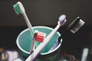 choice-of-toothbrush-for-sensitive-teeth