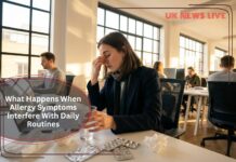 young-professional-woman-with-hay-fever-symptoms-at-office-desk-with-antihistamine-tablets